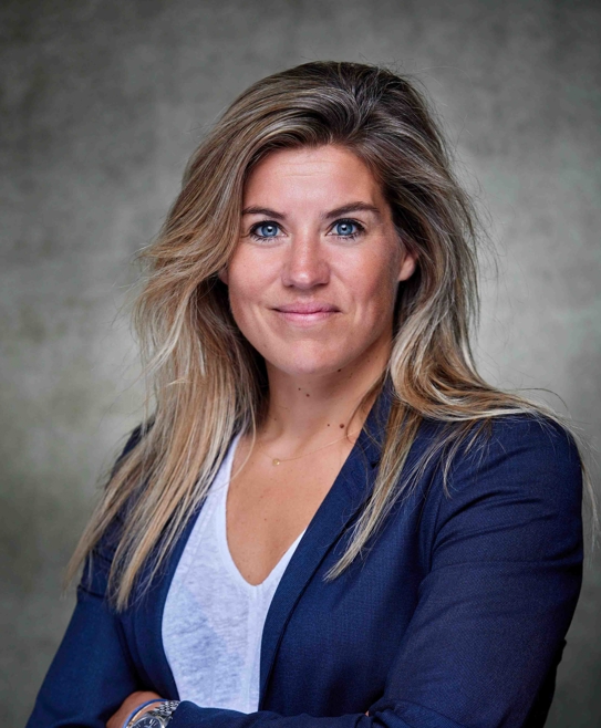 anouk hoogendijk inspireert sportbestuurders in lelystad met haar ervaring en passie, stimuleert innovatie en leiderschap binnen de lokale sportgemeenschap.