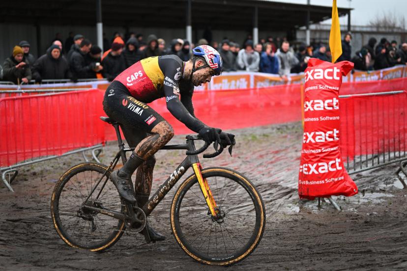 ontdek de prestaties en verhalen van de crosshill atleet van de week. blijf op de hoogte van de beste sporters en hun unieke successen.