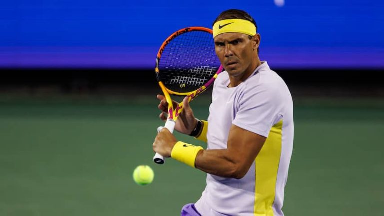 een inspirerend verhaal over een tennisser uit dallas die na verlies van ledematen een indrukwekkende terugkeer maakt op de us open.