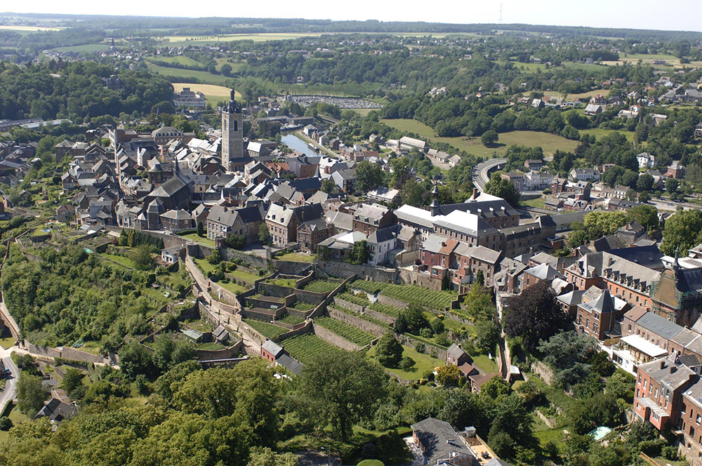 fort defiance senior bereikt mijlpaal van 1000 punten in indrukwekkende carrière.