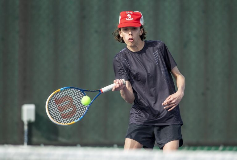ontdek het succesvolle costa mesa tennis center met ervaren instructeurs die jouw tennisspel naar een hoger niveau tillen.