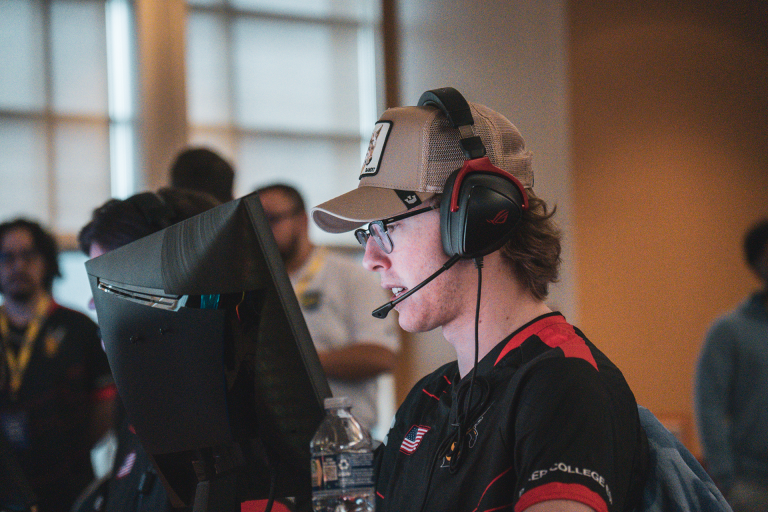 playvs en urban one bundelen hun krachten om de esports-scene te versterken en te laten groeien.